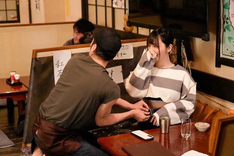 Những thử thách chịch nơi công cộng của cô nàng đình đám rên rất to