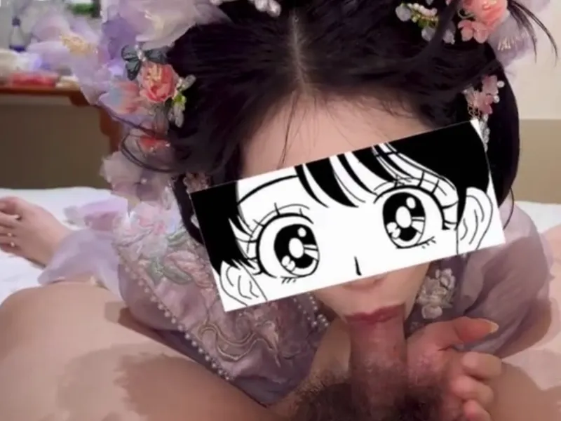 Gái xinh trong bộ đồ ái nữ mút thằng nhỏ cực đã